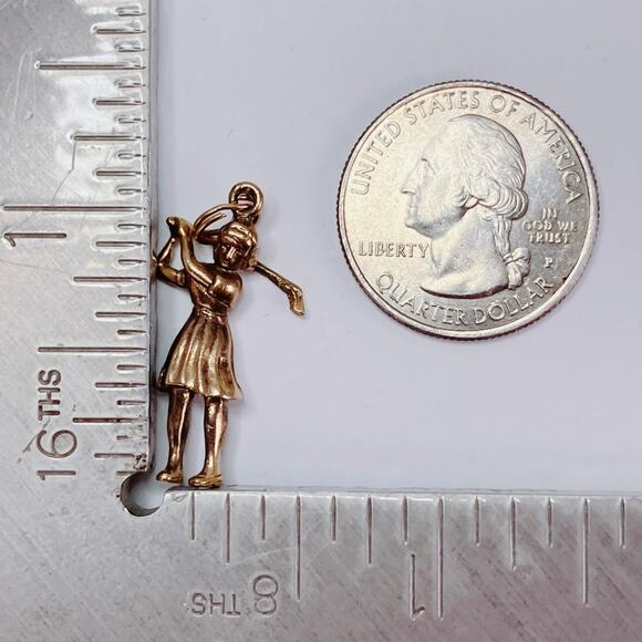 Vintage Mid Century Gold Filled Female Golfer Charm Pendant Sports Jewelry - Picture 9 of 9